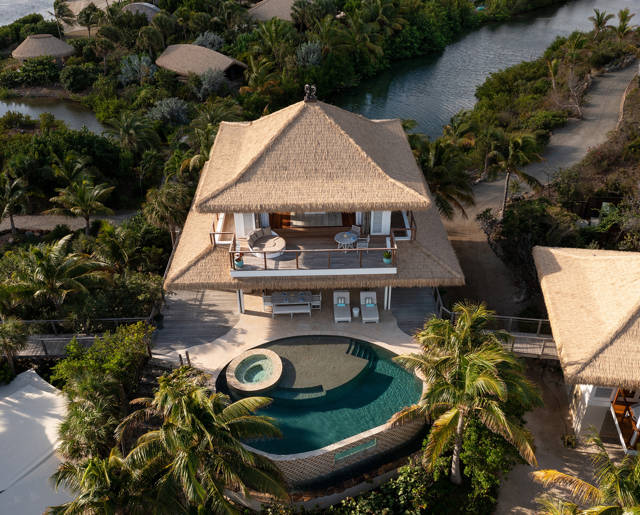 The Branson Beach Estate 11